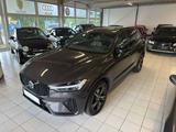 Volvo XC60 R Design AWD/AHK/Memory/Facelift - Volvo XC60 in Leverkusen