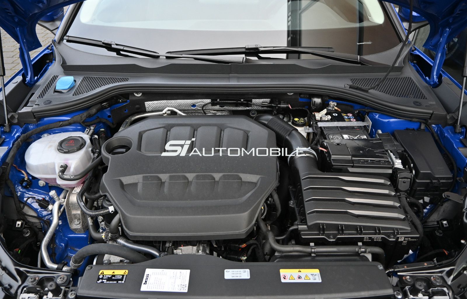 Fahrzeugabbildung SKODA Superb 2.0 TSI DSG Selection Combi 4x4 °ACC°AHK°