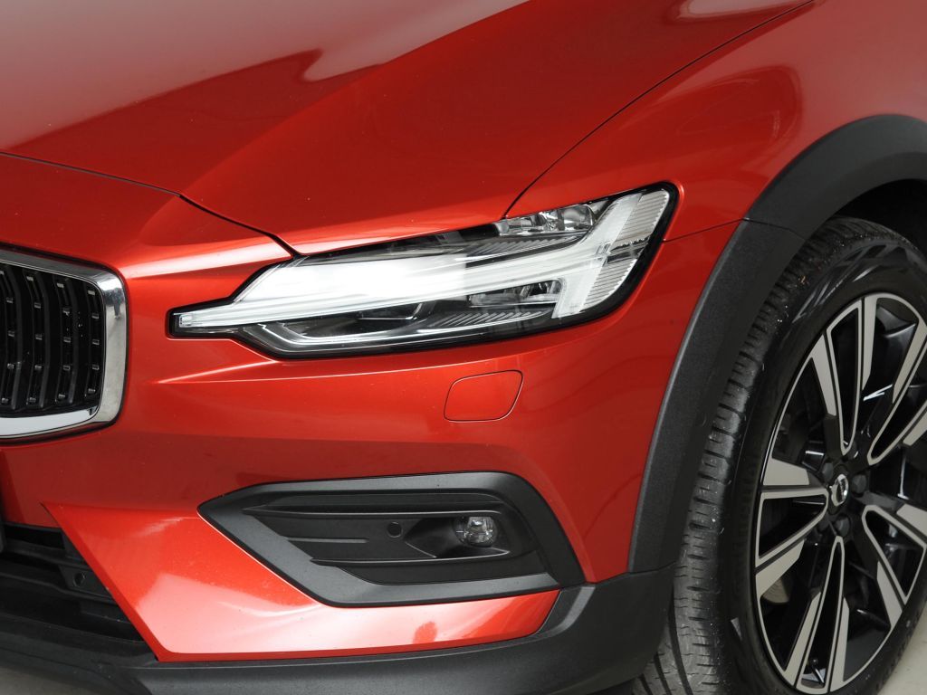 Volvo V60 CC B4 D AWD Geartronic Pro *Bowers & Wilkins foto 8