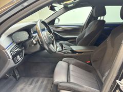 BMW 520 M Sport /LED/Kamera/Winterfreude/4-Zo.