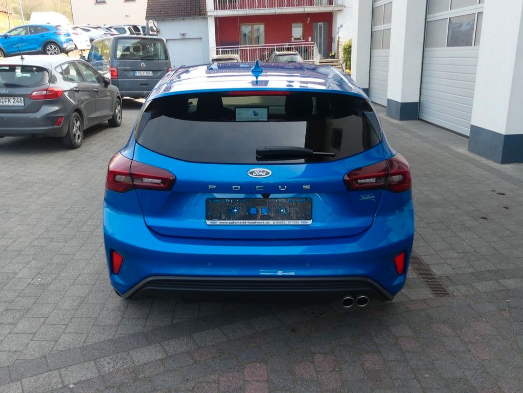 FORD Focus Lim. ST-Line X*ACC*Kamera* FORD Focus Lim. ST-Line X*ACC*Kamera*