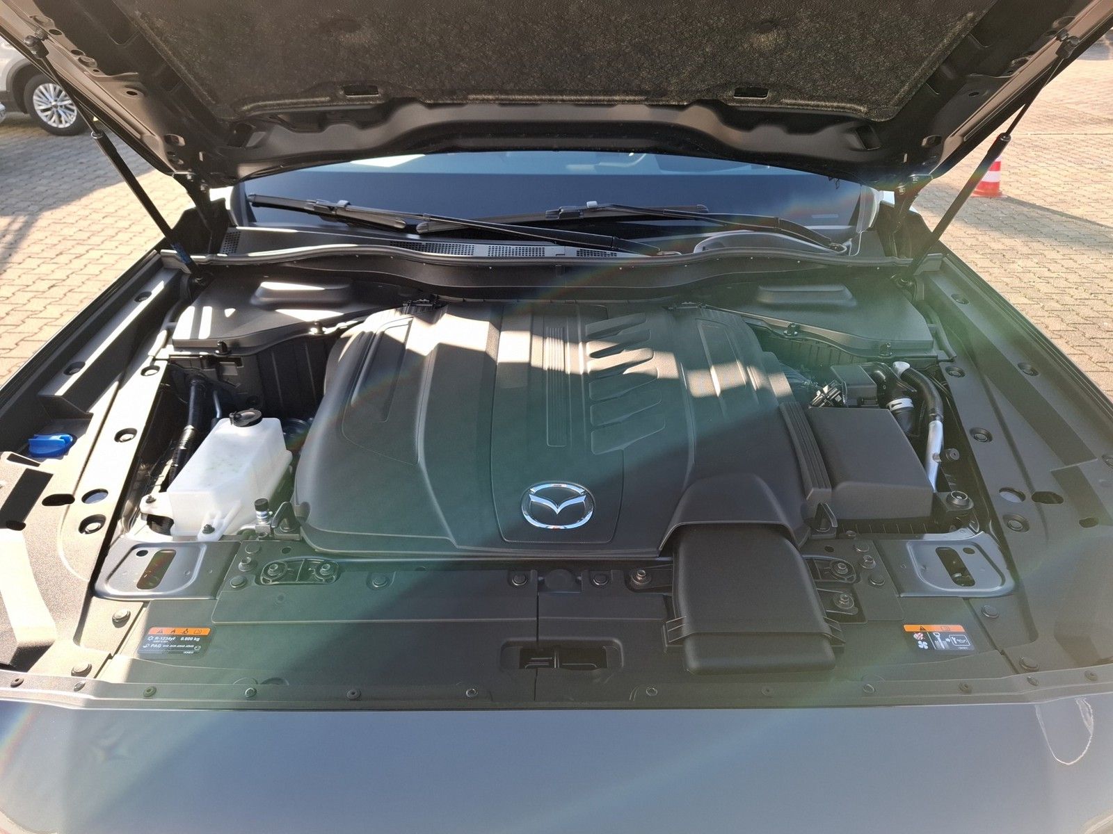 MAZDA CX-80 3.3 e-SKYACTIV D 254 8AT AWD Homura Plus 7 - Image 17