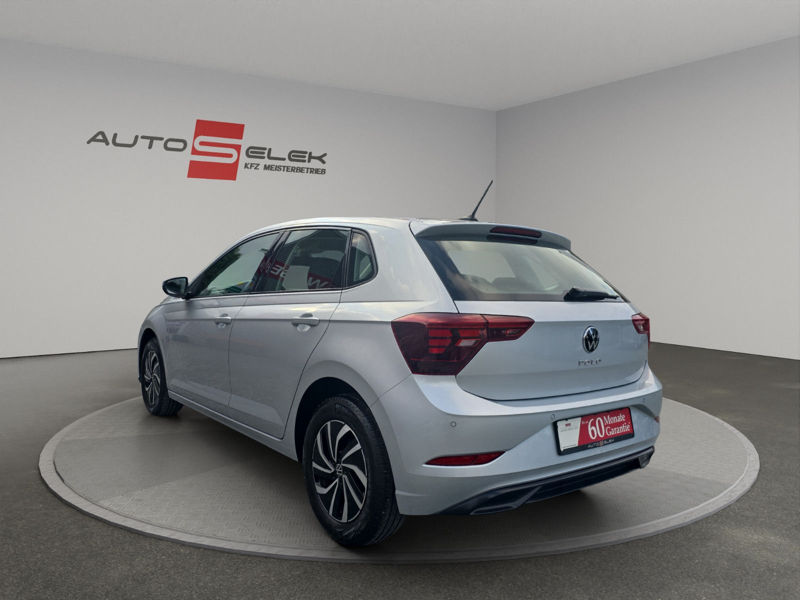 Fahrzeugabbildung Volkswagen Polo VI OPF Life LED PDC App-Connect NEUES MODEL