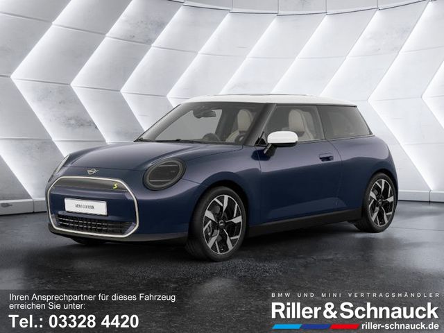 MINI Cooper SE Favoured Trim SHZ NAVI HUD LED PANO