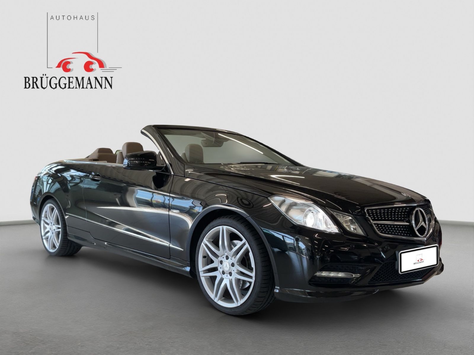 Fahrzeugabbildung Mercedes-Benz E 250 CGI AMG-Paket, H-K Sound, Memory