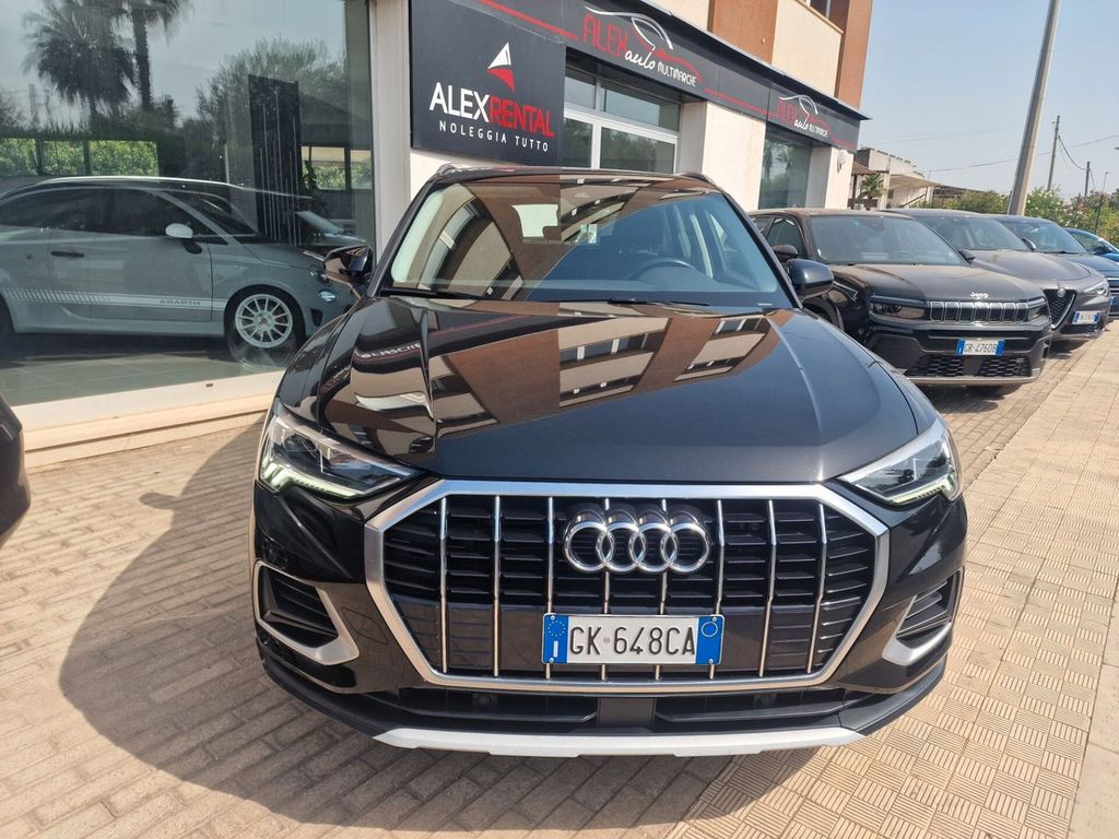 Image of Audi Q3