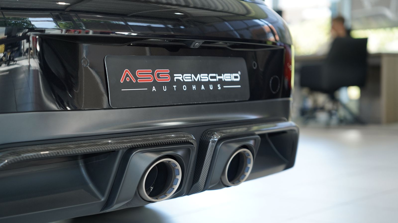 Porsche 992