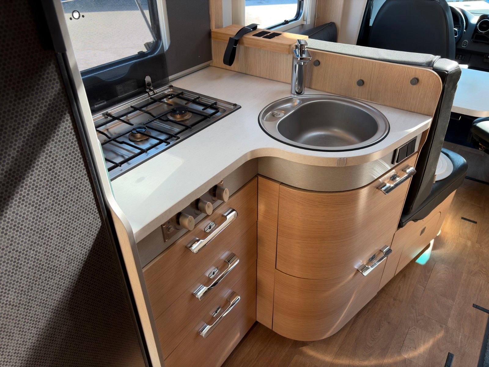 Fahrzeugabbildung Mercedes-Benz Hymer B-MC T 600 WhiteLine