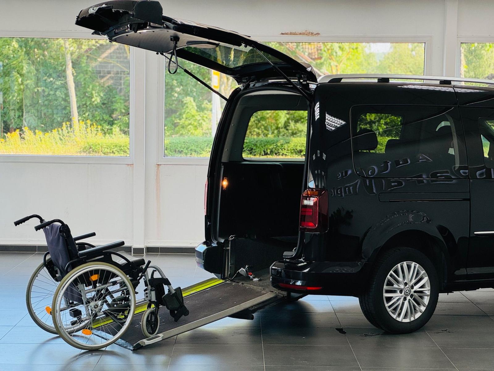 Volkswagen Caddy Maxi DSG Highline Rollstuhlgerecht-Rampe