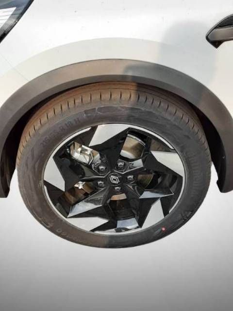 Fahrzeugabbildung Renault CAPTUR Techno E-TECH Full Hybrid 145