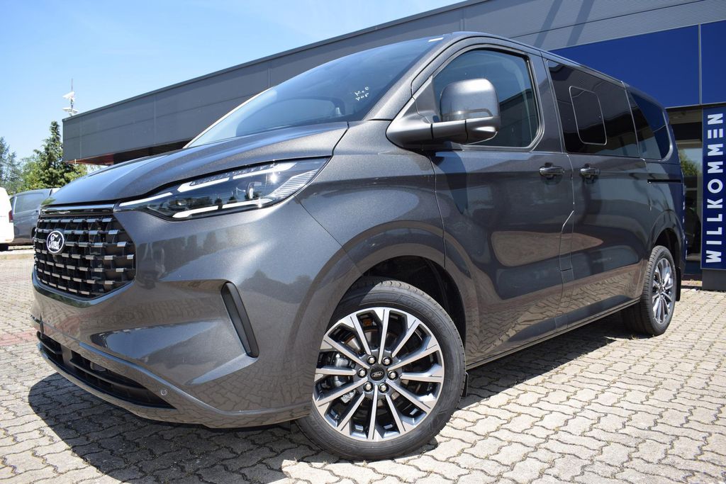 2026 Ford Tourneo Custom