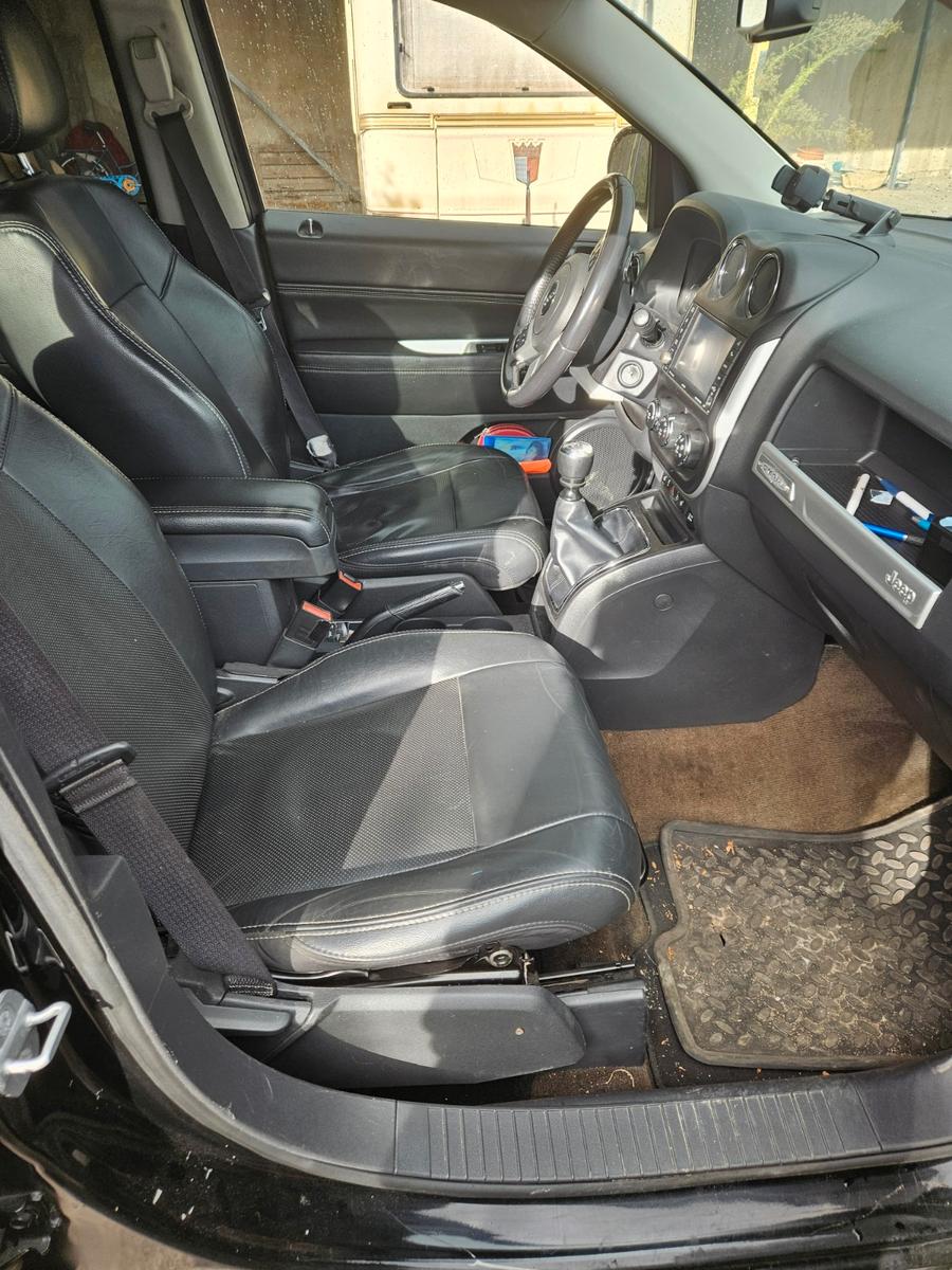 Jeep Compass 2014 — engine 2.143 cm³, 163 HP (120kW)