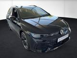 Volkswagen Golf Variant R-Line 1.5 l eTSI 110 kW DSG*DCC - Volkswagen Golf Neuwagen in Leipzig
