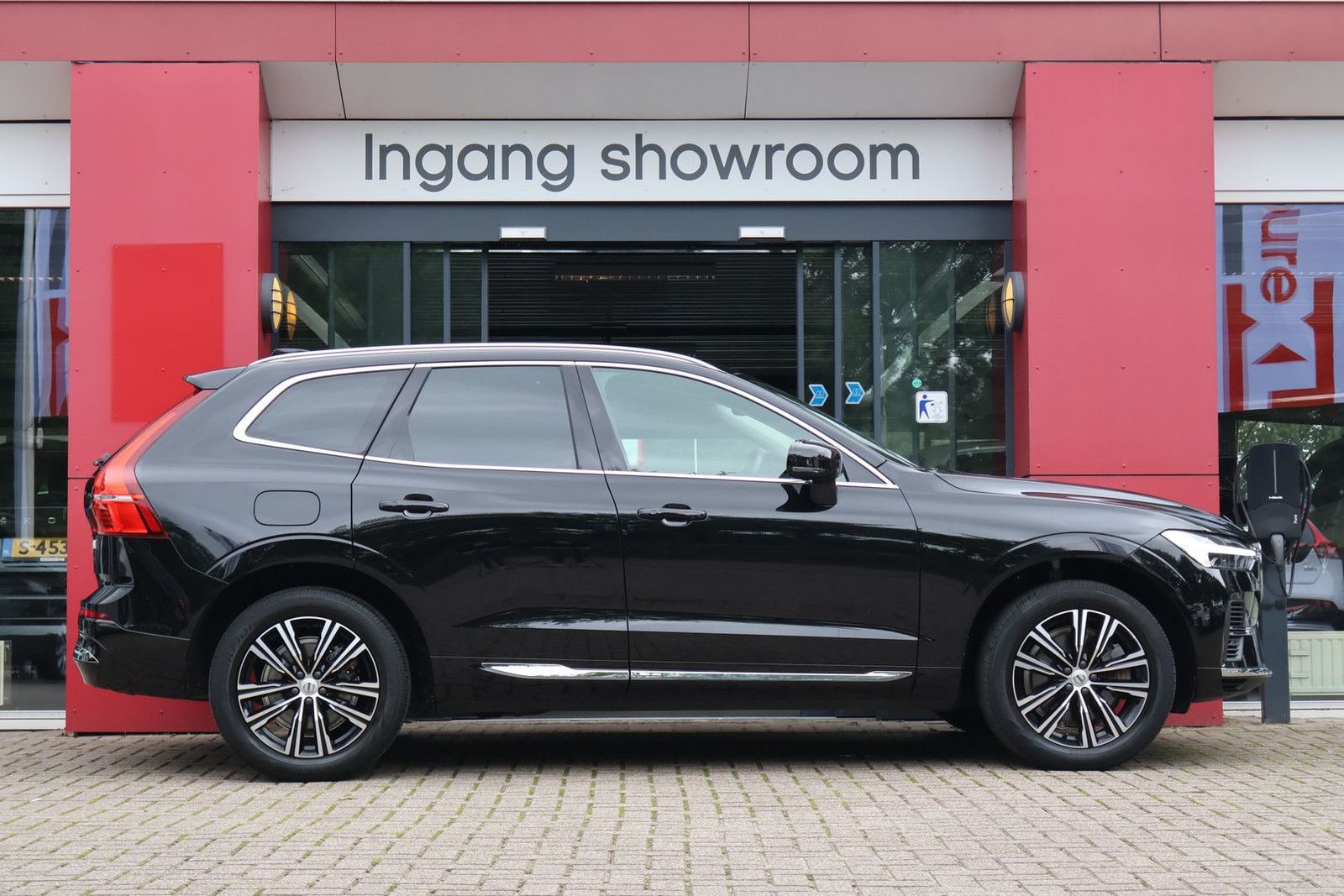 Volvo XC60 2.0 T6 Plug-in hybrid AWD Inscription | Ori imagem 3