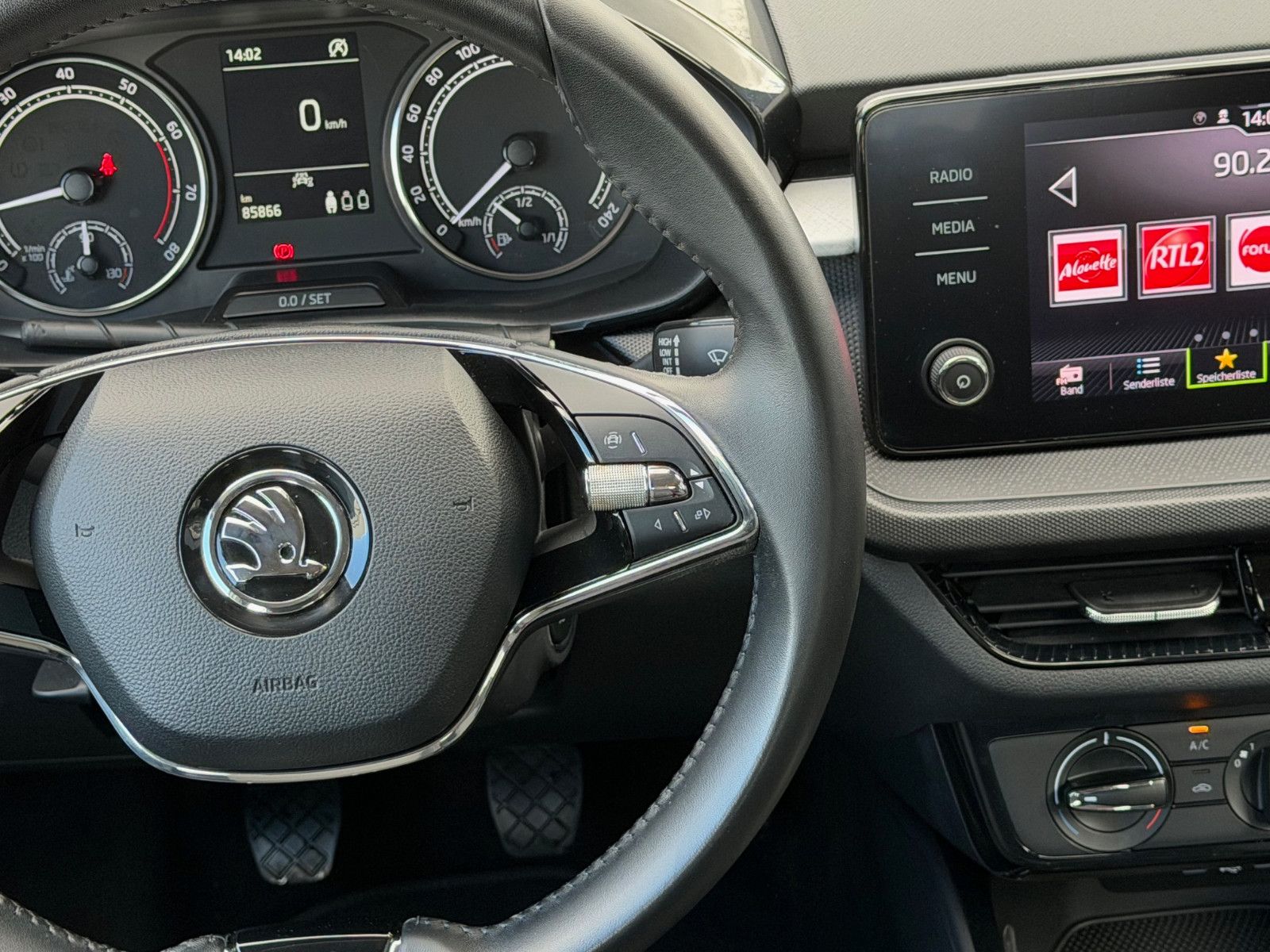 Fahrzeugabbildung SKODA Fabia Selection