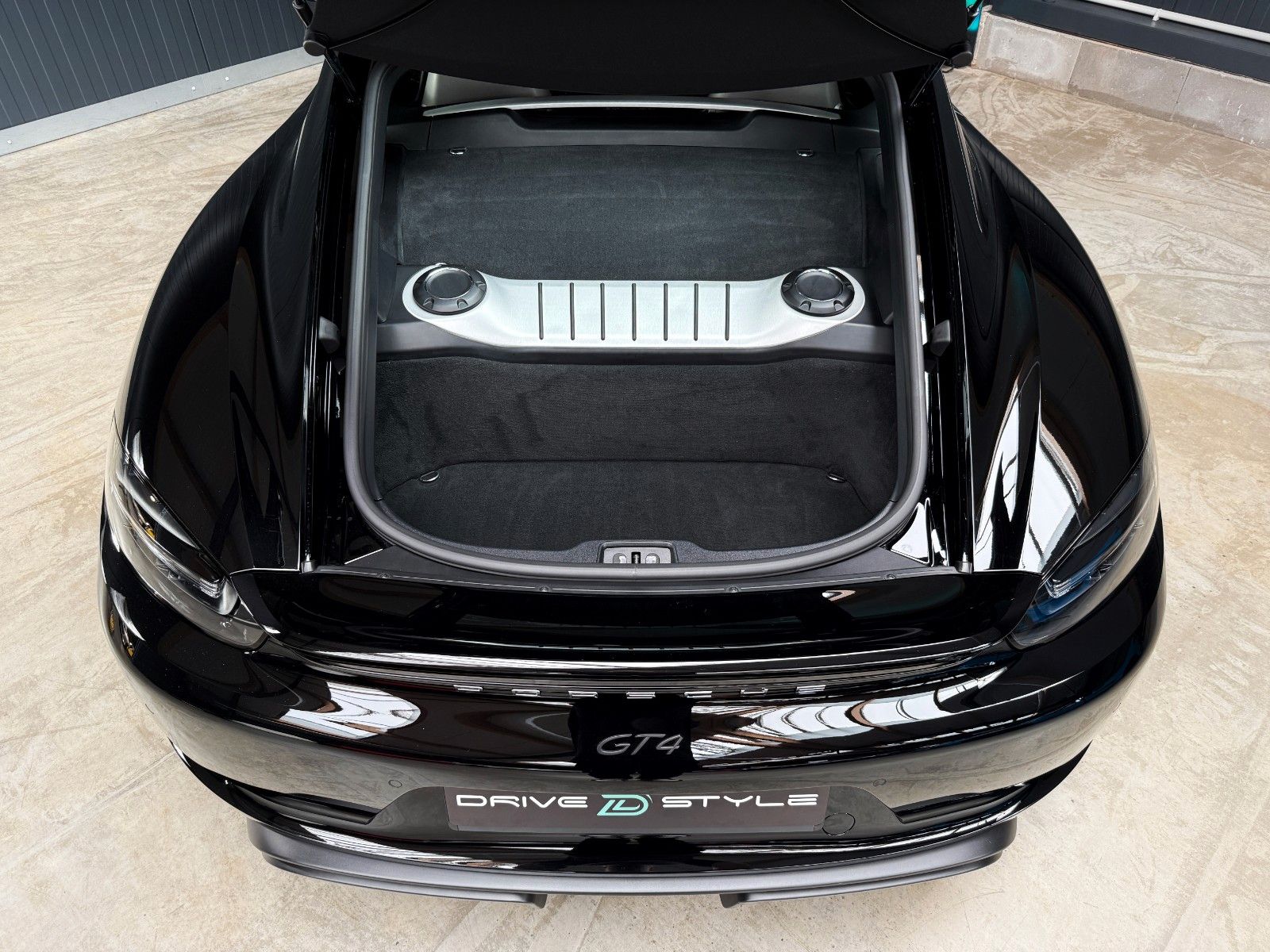 Fahrzeugabbildung Porsche Cayman 718 GT4 + SportCrono + Approved + Sofort