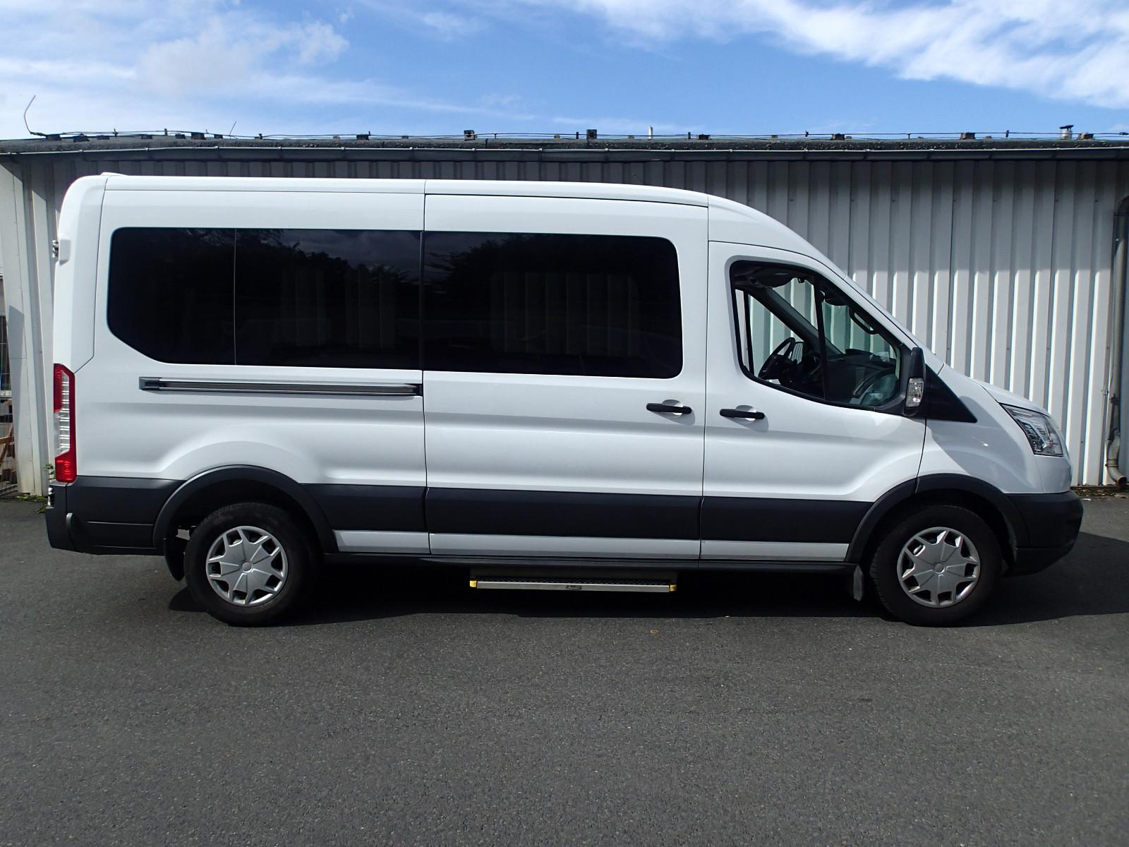 Ford Transit Rollstuhllift Klima Navi Motor-NEU