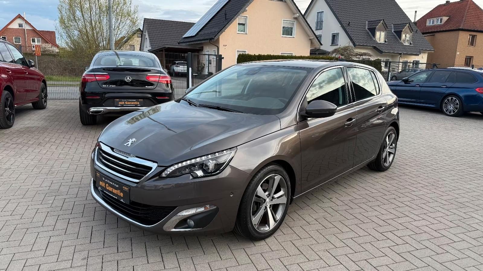 Peugeot 308 1.2 Allure-Automatik-LED-Navi-Kamera-17LM
