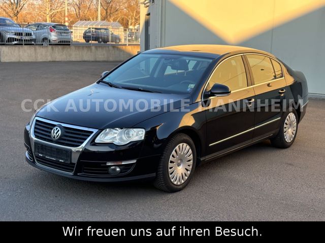 Volkswagen Passat Lim. Comfortline /1HAND/NAVI/KLIMAAUTO