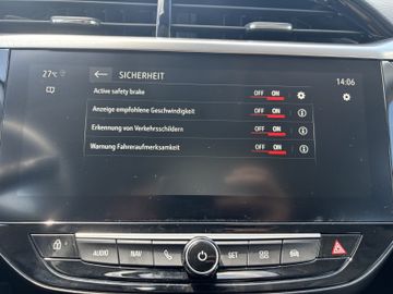 Bild 18 Opel Corsa 1,2 Elegance NAVIGATION