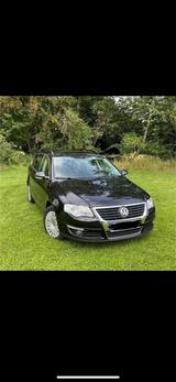 Volkswagen VW Passat 1.6 - Volkswagen Passat mit Benzin-Antrieb: Kombi, 1.6