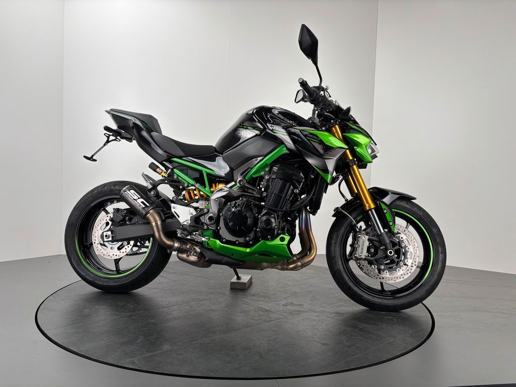 Fahrzeugabbildung Kawasaki Z900 SE *SC-PROJECT *SERVICE NEU *1390 KM