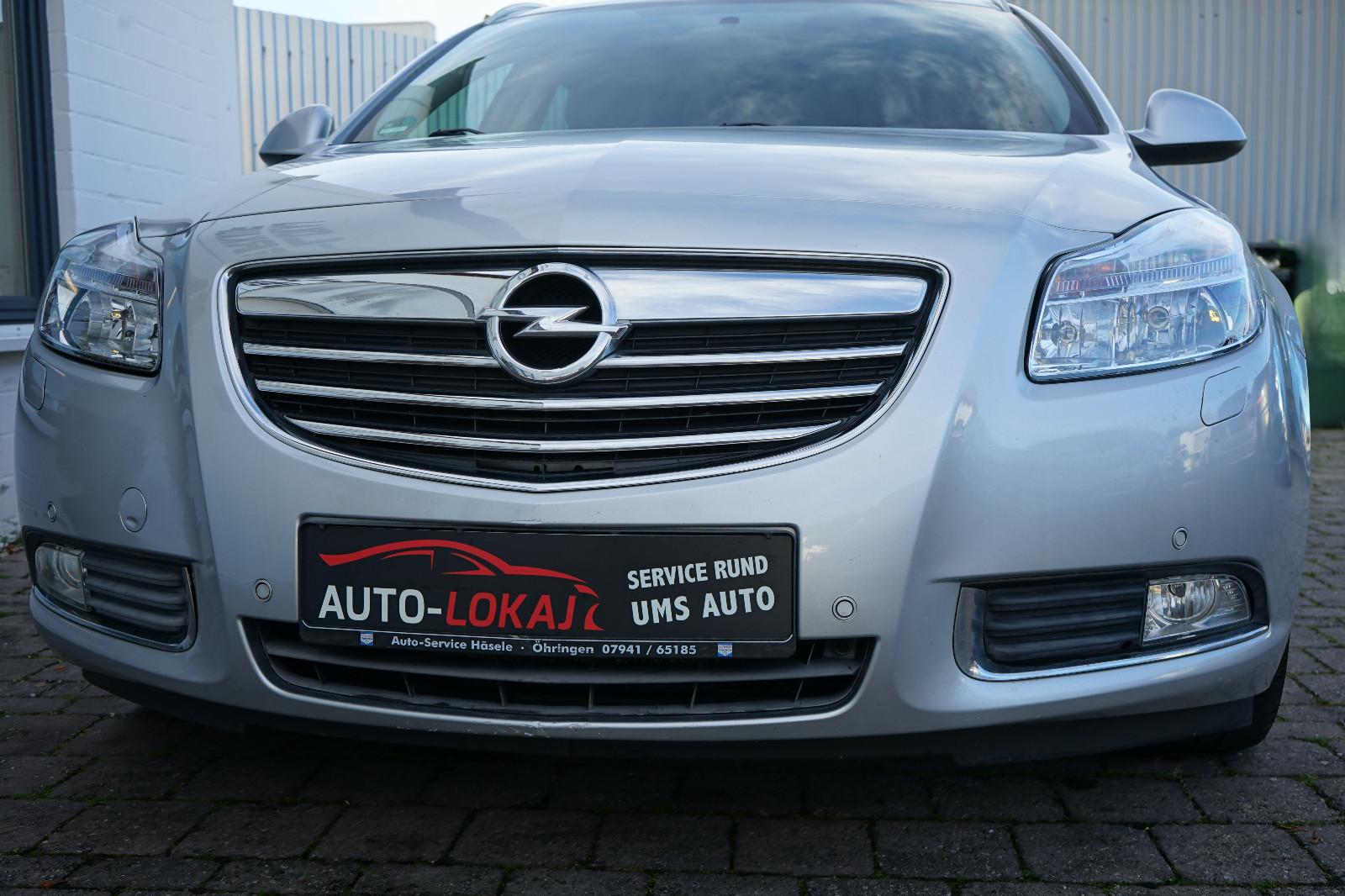 Opel Insignia A Spor Tourer Top Ausstattatung TÜV NEU