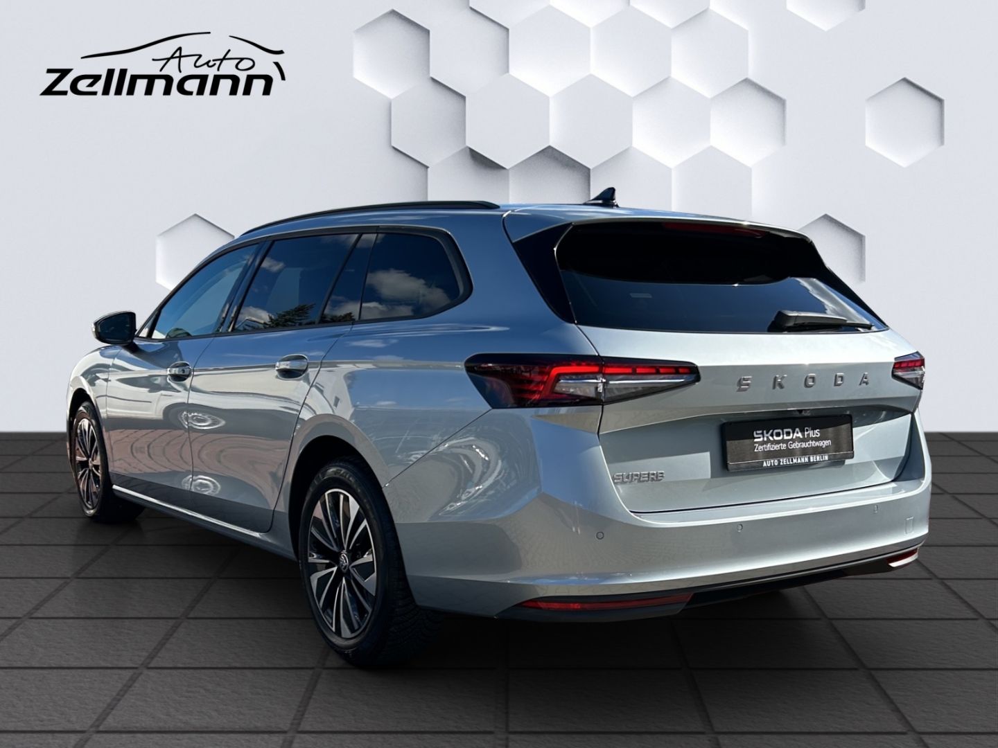 Superb Combi 2.0 TDI DSG 110kW LED AHZV Sitzheiz