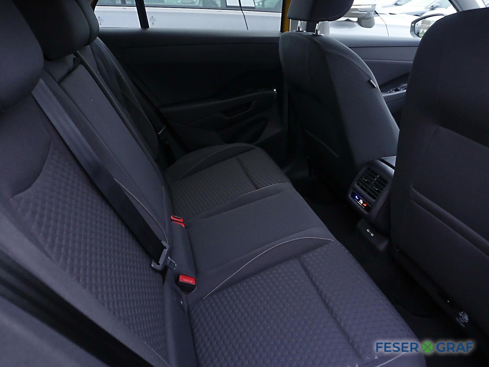 Volkswagen T-Roc 1.5 eTSI Life DSG ACC Navi RüKa, миниатюра 6