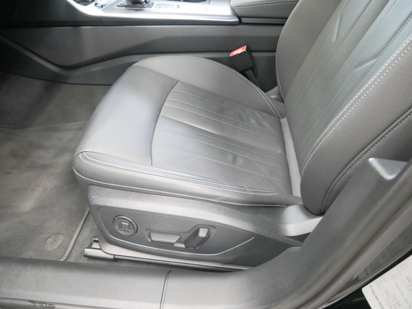 Audi A6 - Bild 17