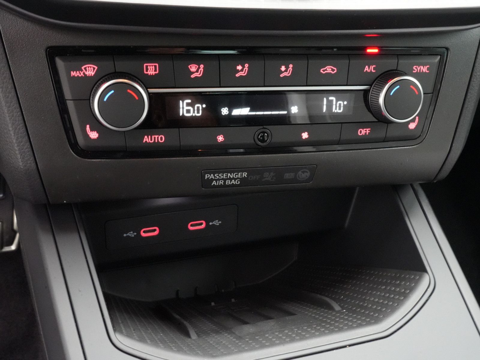 Seat Arona - Bild 17
