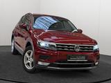 Volkswagen Tiguan Highline Kamera/HUD/AHK/8FachAlu/Garantie - Volkswagen Tiguan: Rot