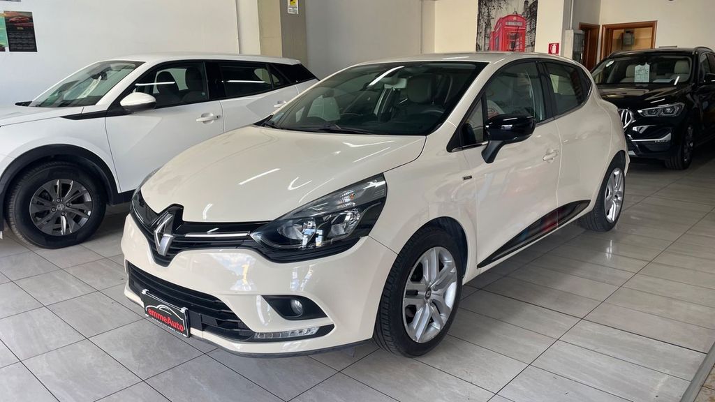 Image of Renault Clio
