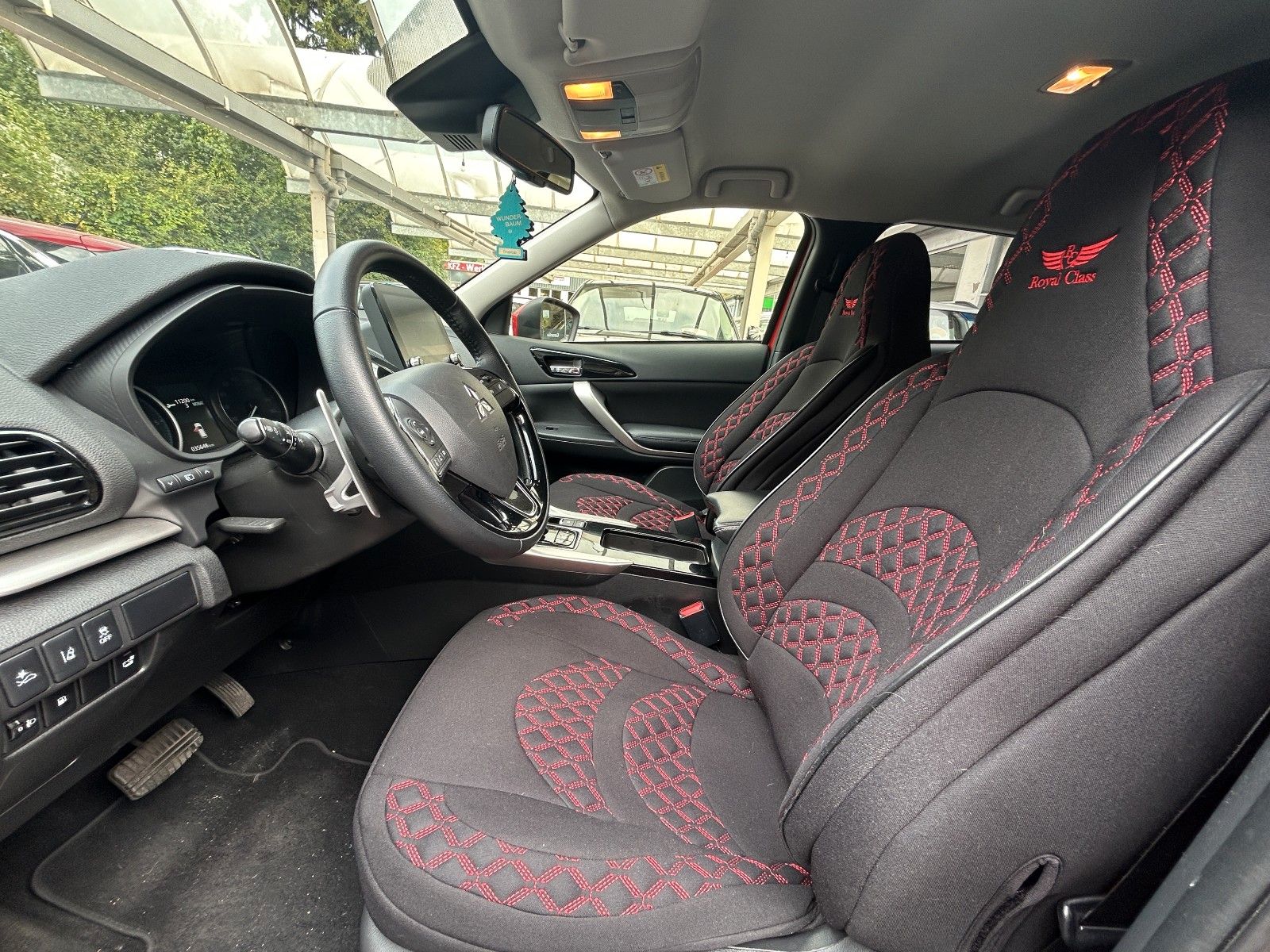Fahrzeugabbildung Mitsubishi Eclipse Cross 4x4 Hybrid(Benzin/Elektro) Aut/AHK