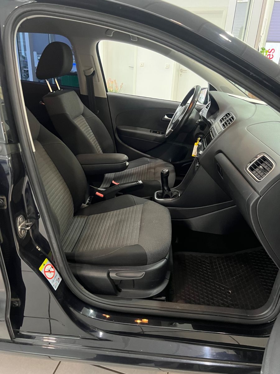 Fahrzeugabbildung Volkswagen Polo V 1.2 TSI  Comfortline