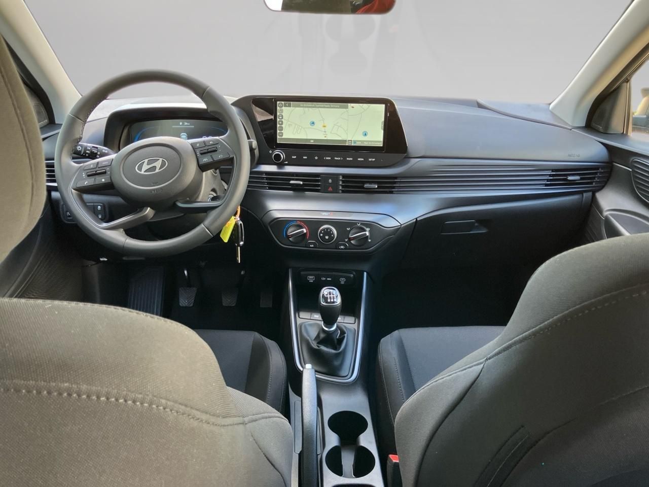 Fahrzeugabbildung Hyundai BAYON SELECT DynLicht Fernlichtass. Kam. Navi