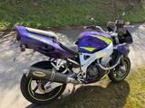 Honda  CBR 900 RR (SC29) - HONDA CBR 900