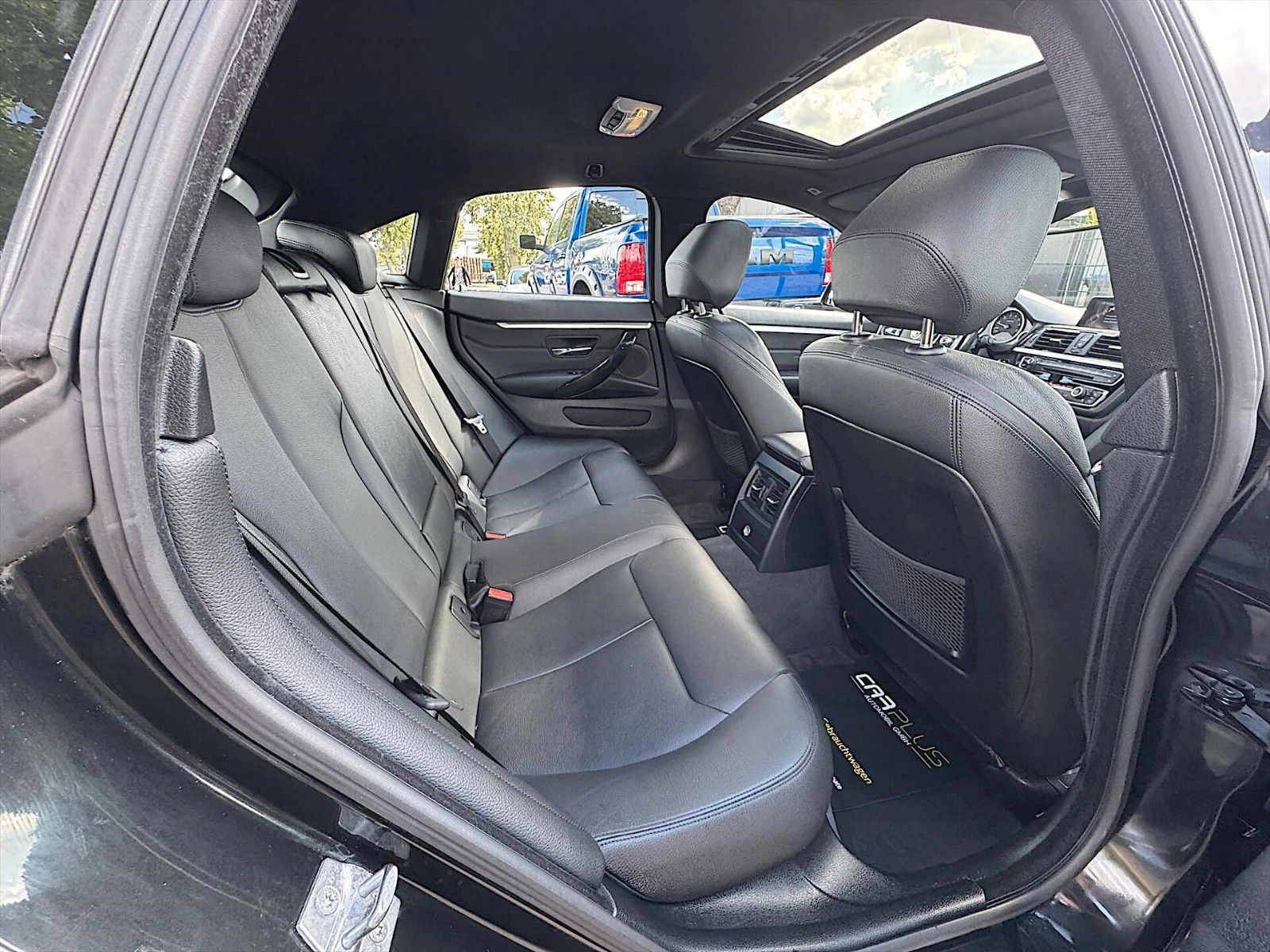 Fahrzeugabbildung BMW 428i xDrive Gran Coupé M Sport Shadow *Bi-Xenon*