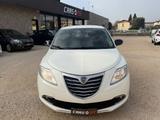 Lancia Ypsilon 1.2 69 CV 5 porte Platinum - Lancia Ypsilon aus 2012