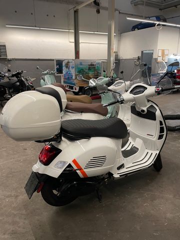 Vespa GTS 300 Super Sport *Top Case*Hohe Scheibe*