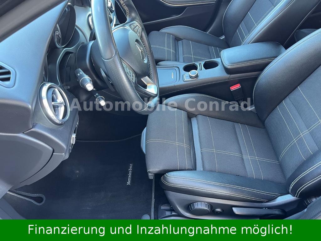 Mercedes-Benz GLA 220