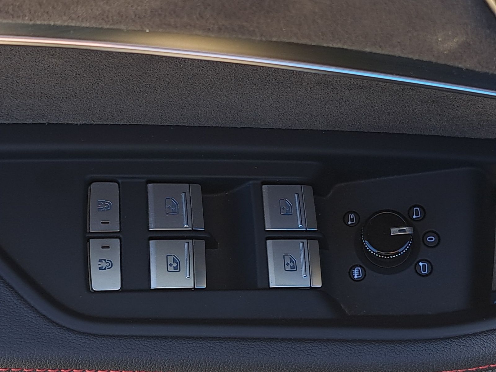 Audi Q8 e-tron - Bild 15
