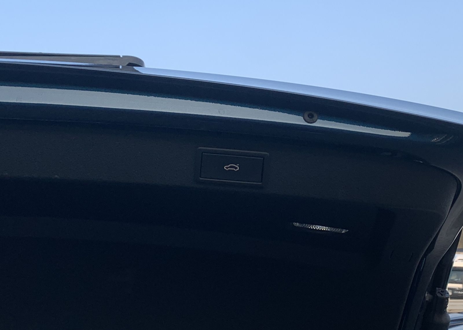 Fahrzeugabbildung SKODA Superb 2.0 TDI*AHK*LED*Cam*CANTON*Digital*ELH*