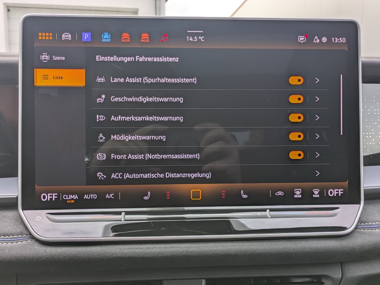 Fahrzeugabbildung Volkswagen Tayron 2.0 TDI 4M R-Line 7Si*MATRIX*AHK*PANO*HUD