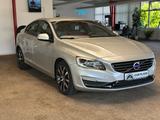 Volvo S60 Lim. Linje Svart Automatik, RückKamera - Volvo S60: Linje Svart