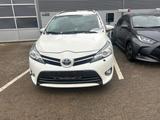 Toyota Verso 2.0l D-4D Executive 7-Sitzer - Toyota Verso Executive mit Diesel-Antrieb