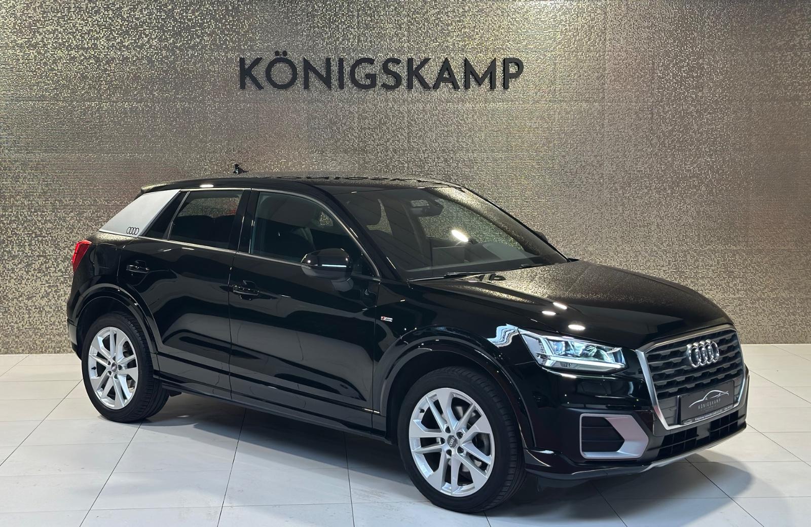 Audi Q2 sport S-Line * 1.HAND * NAVI * AHK * SHZ *
