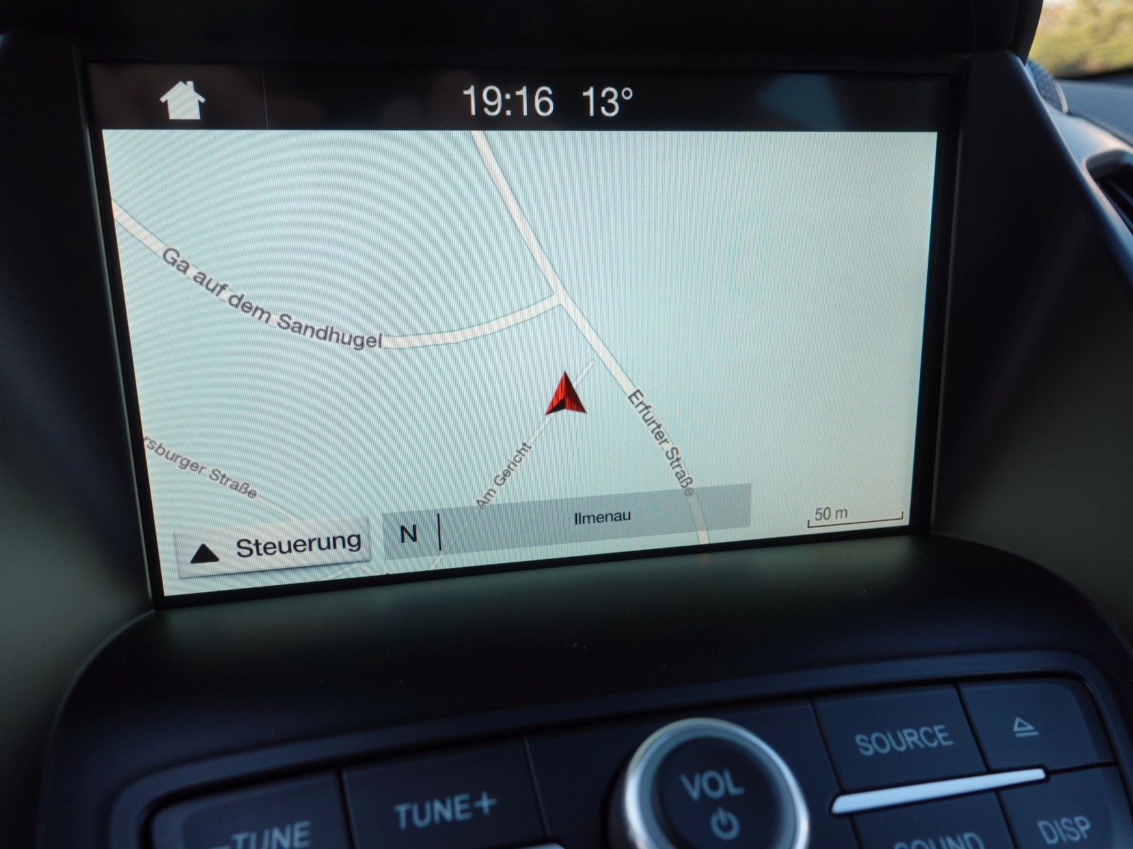 Fahrzeugabbildung Ford Kuga 1,5 EcoBoost 2x4 110kW ST-Line