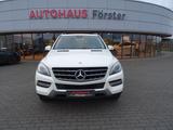 Mercedes-Benz ML 350 - Mercedes-Benz ML-Klasse mit Benzin-Antrieb: Automatik