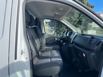 Renault Trafic - 9